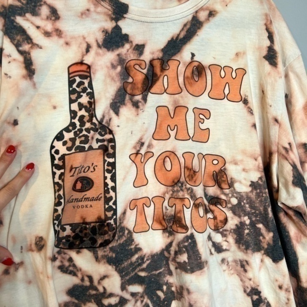 Show me your titos graphic tee - Picture 2 of 4
